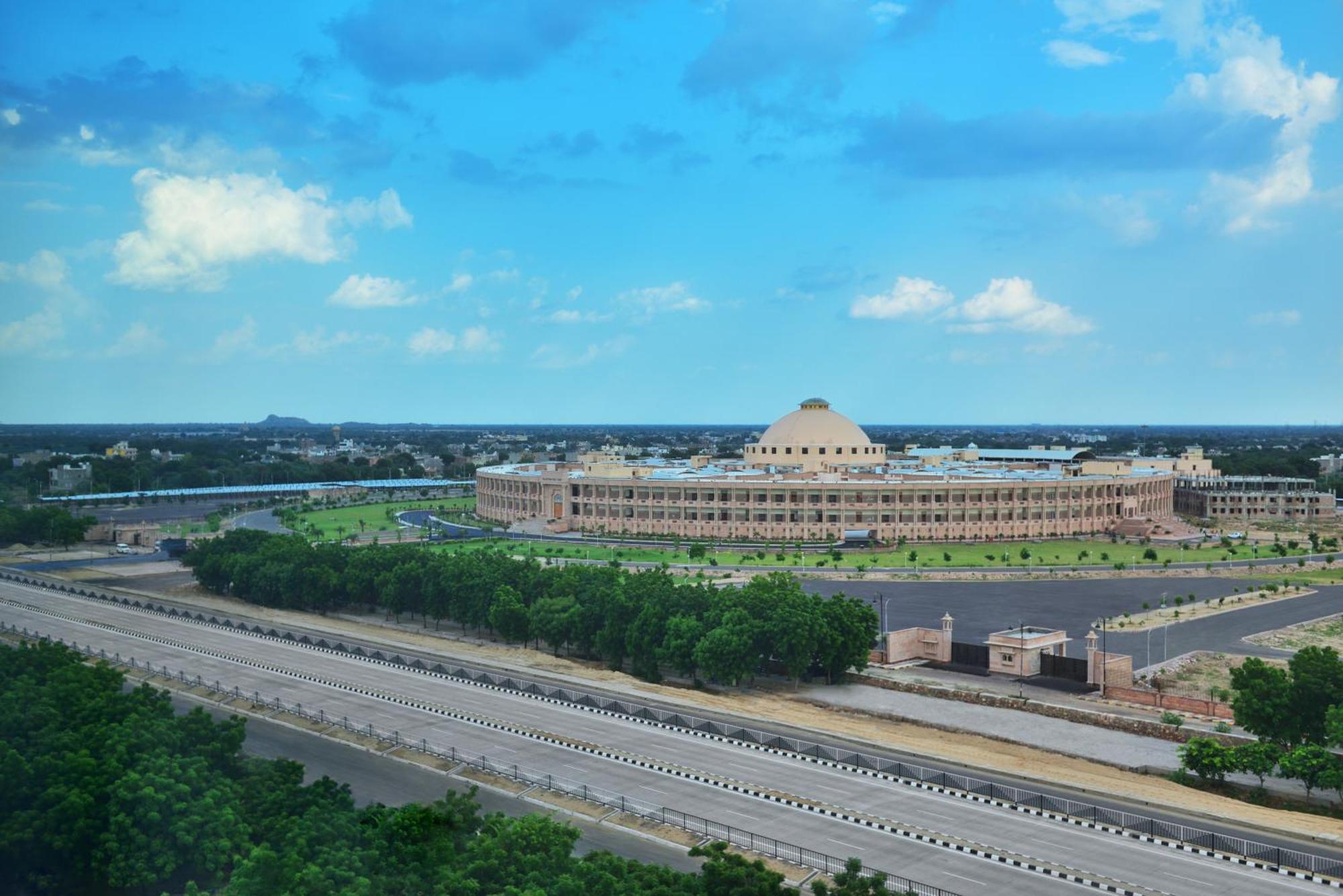 Hotel Fairfield By Marriott Jodhpur à Jodhpur  Extérieur photo